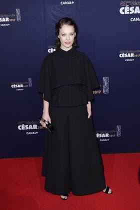 Paula Beer (Kleid Dior) - 42. Preisverleihung Cesar 2017 in Paris, Frankreich - 24 02 2017 JBAutissier Panoramic 