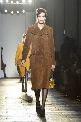 Milan woman s Fashion Week Fall Winter 2017 2018. Milano Moda donna , autunno inverno 2017 2018 . Bottega Veneta fashion show Pictured: Nieves Alvarez  Copyright: xRiccardoxGiordanoxSickix xIPAx xFotosickix
