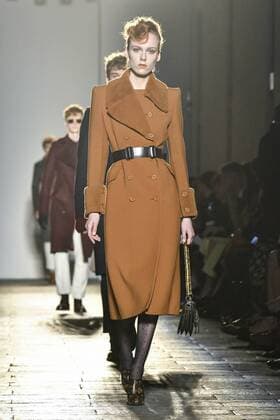 Milan woman s Fashion Week Fall Winter 2017 2018. Milano Moda donna , autunno inverno 2017 2018 . Bottega Veneta fashion show Pictured: Nieves Alvarez  Copyright: xRiccardoxGiordanoxSickix xIPAx xFotosickix