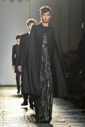 Milan woman s Fashion Week Fall Winter 2017 2018. Milano Moda donna , autunno inverno 2017 2018 . Bottega Veneta fashion show Pictured: Nieves Alvarez  Copyright: xRiccardoxGiordanoxSickix xIPAx xFotosickix
