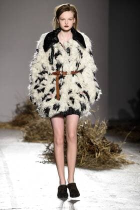 Milan woman s Fashion Week Fall Winter 2017 2018. Milano Moda donna , autunno inverno 2017 2018 . Au jour le jour fashion Show  Copyright: xSimonaxChiocciaxSickix xIPAx xFotosickix