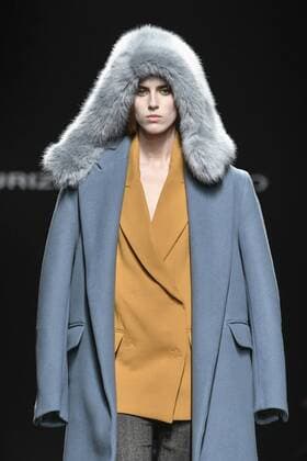 Milan woman s Fashion Week Fall Winter 2017 2018. Milano Moda donna , autunno inverno 2017 2018 . Maurizio Pecoraro fashion show Pictured: model  Copyright: xRiccardoxGiordanoxSickix xIPAx xFotosickix