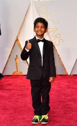 Sunny Pawer arrives on the red carpet for the 89th annual Academy Awards at the Dolby Theatre in the Hollywood section of Los Angeles on February 26, 2017.  LAP2017022680 KEVINxDIETSCH