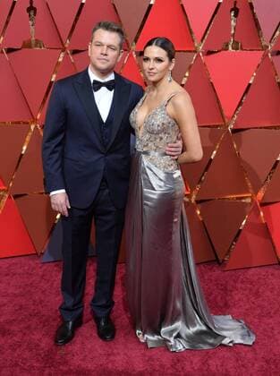 Luciana Barroso (L) and actor Matt Damon arrive on the red carpet for the 89th annual Academy Awards at the Dolby Theatre in the Hollywood section of Los Angeles on February 26, 2017.  LAP20170226673 JIMxRUYMEN