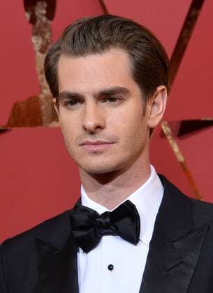 Actor Andrew Garfield arrives on the red carpet for the 89th annual Academy Awards at the Dolby Theatre in the Hollywood section of Los Angeles on February 26, 2017.  LAP20170226704 JIMxRUYMEN