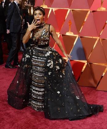 Actress singer Janelle Monae arrives on the red carpet for the 89th annual Academy Awards at the Dolby Theatre in the Hollywood section of Los Angeles on February 26, 2017.  LAP20170226723 JIMxRUYMEN