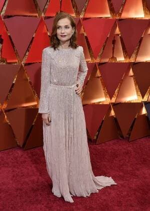 Actress Isabelle Huppert arrives on the red carpet for the 89th annual Academy Awards at the Dolby Theatre in the Hollywood section of Los Angeles on February 26, 2017.  LAP20170226732 JIMxRUYMEN