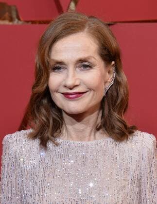 Actress Isabelle Huppert arrives on the red carpet for the 89th annual Academy Awards at the Dolby Theatre in the Hollywood section of Los Angeles on February 26, 2017.  LAP20170226736 JIMxRUYMEN