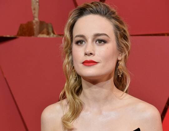 Actress Brie Larson arrives on the red carpet for the 89th annual Academy Awards at the Dolby Theatre in the Hollywood section of Los Angeles on February 26, 2017.  LAP20170226045 JIMxRUYMEN