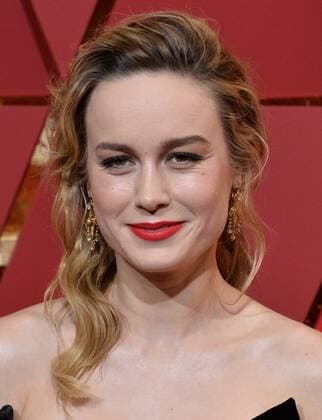 Actress Brie Larson arrives on the red carpet for the 89th annual Academy Awards at the Dolby Theatre in the Hollywood section of Los Angeles on February 26, 2017.  LAP20170226049 JIMxRUYMEN