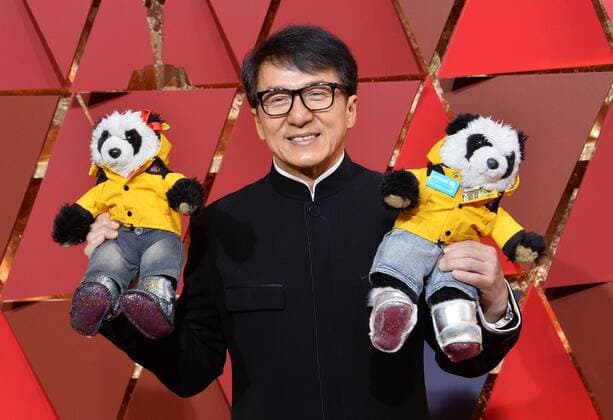 Martial artist Jackie Chan arrives on the red carpet for the 89th annual Academy Awards at the Dolby Theatre in the Hollywood section of Los Angeles on February 26, 2017.  LAP20170226394 JIMxRUYMEN