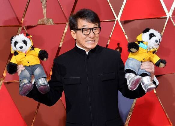 Martial artist Jackie Chan arrives on the red carpet for the 89th annual Academy Awards at the Dolby Theatre in the Hollywood section of Los Angeles on February 26, 2017.  LAP20170226395 JIMxRUYMEN