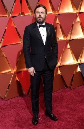 Actor Casey Affleck arrives on the red carpet for the 89th annual Academy Awards at the Dolby Theatre in the Hollywood section of Los Angeles on February 26, 2017.  LAP20170226417 JIMxRUYMEN
