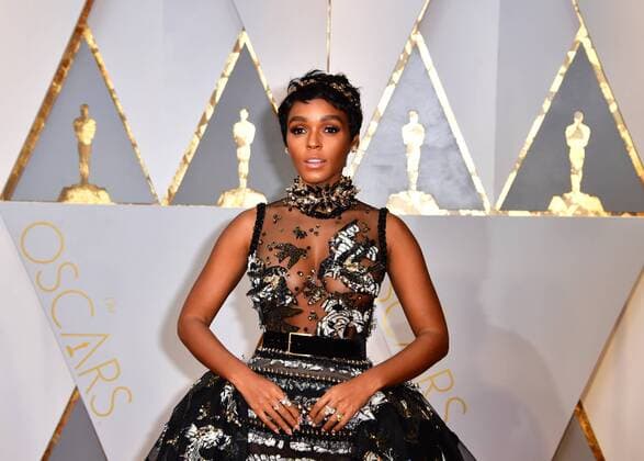Janelle Monae arrives on the red carpet for the 89th annual Academy Awards at the Dolby Theatre in the Hollywood section of Los Angeles on February 26, 2017.  LAP2017022825 KEVINxDIETSCH