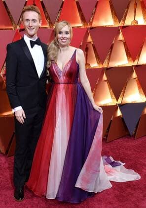 Screenwriter Allison Schroeder (R) and guest arrive on the red carpet for the 89th annual Academy Awards at the Dolby Theatre in the Hollywood section of Los Angeles on February 26, 2017.  LAP20170226471 JIMxRUYMEN
