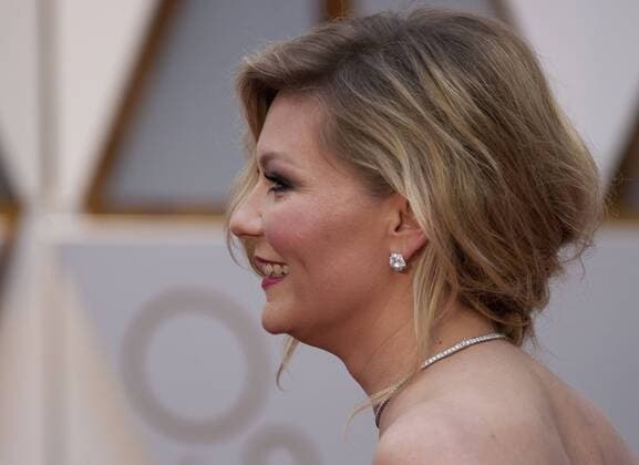 February 26, 2017 - Hollywood, California, U.S. - KIRSTEN DUNST during red carpet arrivals for the 89th Academy Awards ceremony. Los Angeles U.S.  - ZUMARS A 20170226_mda_a60_277 Copyright: xArmandoxArorizox