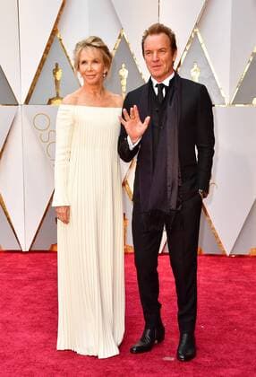 Sting and wife Trudie Styler arrive on the red carpet for the 89th annual Academy Awards at the Dolby Theatre in the Hollywood section of Los Angeles on February 26, 2017.  LAP2017022889 KEVINxDIETSCH