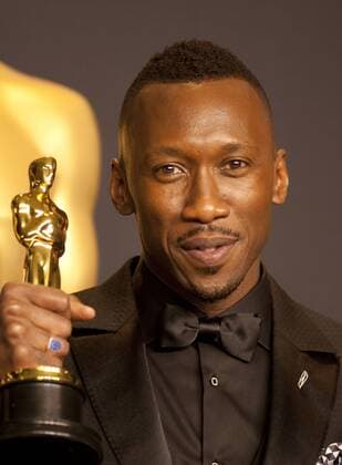 OSCARS. Bester Nebendarsteller. Preisträger 2011-2020 US actor Mahershala Ali poses at the press room after winning the Oscar to Best Actor in a Supporting Role for Moonlight during the 89th Academy Awards at the Dolby Theater in Hollywood, California, United States, 26 February 2017. 89TH CINEMA ACADEMY AWARDS IN HOLLYWOOD !ACHTUNG: NUR REDAKTIONELLE NUTZUNG!  Copyright: xSaalikxKhanx HWD001 20170227-636237746042646904