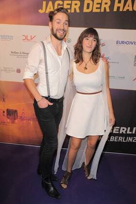 Gesangsduo, 2 von Millionen, Felix Raeuber und Eva Croissant Ankunft zur Premiere URBAN RECORDS im Kino Zoo Palast in Berlin, am 27.02.2017