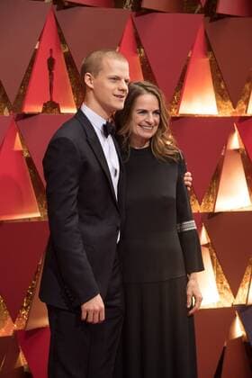 Feb 26, 2017 - Hollywood, California, U.S - LUCAS HEDGES, Oscar nominee, and guest arrive on the red carpet of The 89th Oscars at the Dolby Theatre in Hollywood, CA on Sunday, February 26, 2017. Hollywood U.S - ZUMAz03_ 20170226_sho_z03_280 Copyright: xAMPASx