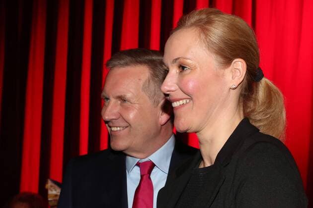 Hannover, erste Stunk Sitzung der Lindener Narren im GOP, Bettina und Christian Wulff,