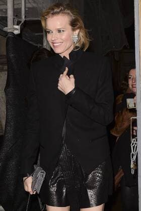 Eva Herzigova - Ankunft Modenschau Yves St Laurent - Paris - 28 02 2017 JBAutissier Panoramic 
