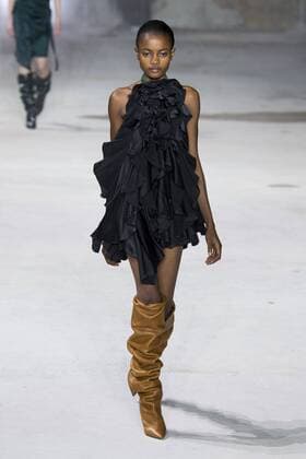 215948 Marineau Starface 2017-02-28 Paris France Paris Fashion Week. Défilé PAP Automne-hiver 2017. Saint Laurent. Saint Laurent , autumn-winter 2017 Paris, France Paris fashion week. Parade ready to wear fall winter 2017. Editorial use only _sans_perso  Copyright: xMarineaux STAR_215948_023