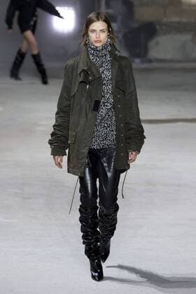 215948 Marineau Starface 2017-02-28 Paris France Paris Fashion Week. Défilé PAP Automne-hiver 2017. Saint Laurent. Saint Laurent , autumn-winter 2017 Paris, France Paris fashion week. Parade ready to wear fall winter 2017. Editorial use only _sans_perso  Copyright: xMarineaux STAR_215948_043