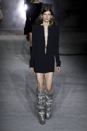 215948 Marineau Starface 2017-02-28 Paris France Paris Fashion Week. Défilé PAP Automne-hiver 2017. Saint Laurent. Saint Laurent , autumn-winter 2017 Paris, France Paris fashion week. Parade ready to wear fall winter 2017. Editorial use only _sans_perso  Copyright: xMarineaux STAR_215948_092