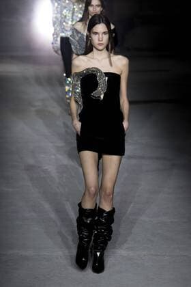 215948 Marineau Starface 2017-02-28 Paris France Paris Fashion Week. Défilé PAP Automne-hiver 2017. Saint Laurent. Saint Laurent , autumn-winter 2017 Paris, France Paris fashion week. Parade ready to wear fall winter 2017. Editorial use only _sans_perso  Copyright: xMarineaux STAR_215948_094