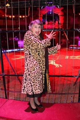 Ruth Megary, Circus Krone Maerz Premiere in Muenchen am 01.03.2017