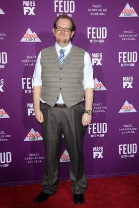 LOS ANGELES - MAR 1: Dominic Burgess at the Feud: Bette And Joan Premiere Screening at the TCL Chinese Theater IMAX on March 1, 2017 in Los Angeles, CA  Copyright: xHPAx xIPAx xHutchinsxPhotox