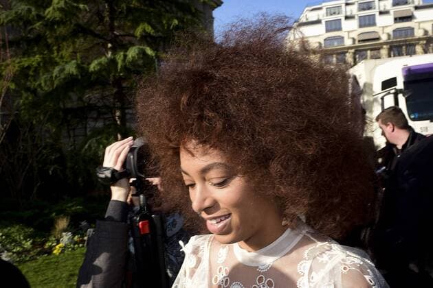 Solange Knowles - soeur de Beyonce CELEBRITES : Ankunft - Defile Chloe - Paris - 02 03 2017 JBAutissier Panoramic 