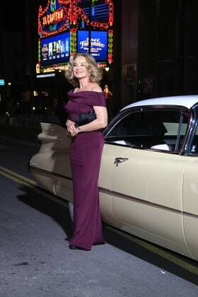 LOS ANGELES - MAR 1: Jessica Lange at the Feud: Bette And Joan Premiere Screening at the TCL Chinese Theater IMAX on March 1, 2017 in Los Angeles, CA  Copyright: xHPAx xIPAx xHutchinsxPhotox