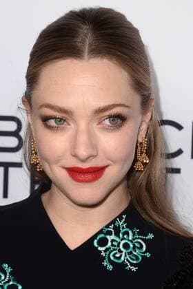 LOS ANGELES - MAR 1: Amanda Seyfried at the The Last Word Los Angeles Premiere at the ArcLight Theater on March 1, 2017 in Los Angeles, CA  Copyright: xHPAx xIPAx xHutchinsxPhotox