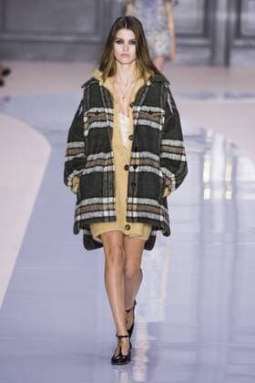 215997 Marineau Starface 2017-03-02 Paris France Paris Fashion Week. Defile Chloe PAP Automne-hiver 2017. Chloé , autumn-winter 2017 Paris, France Paris Fashion Week. Fashion Show Chloe PAP Autumn-Winter 2017. _sans_perso  Copyright: xMarineaux STAR_215997_010