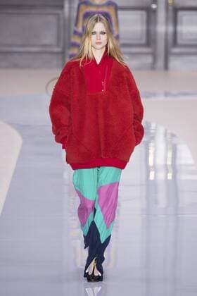 215997 Marineau Starface 2017-03-02 Paris France Paris Fashion Week. Defile Chloe PAP Automne-hiver 2017. Chloé , autumn-winter 2017 Paris, France Paris Fashion Week. Fashion Show Chloe PAP Autumn-Winter 2017. _sans_perso  Copyright: xMarineaux STAR_215997_030