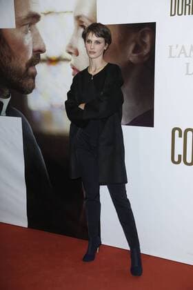 Marine Vacth CELEBRITES : Vor Filmpremiere Premiere La Confession - Paris - 02 03 2017 GwendolineLeGoff Panoramic 