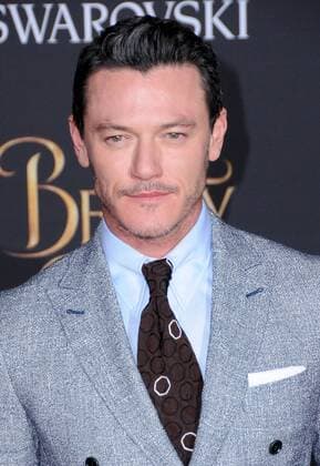 March 2, 2017 - Hollywood, CA, United States - 02 March 2017 - Hollywood, California - Luke Evans. Los Angeles premiere of Disney s Beauty and the Beast held at El Capitan Theatre. Photo Credit: AdMedia Hollywood United States - ZUMAa123 20170302_zaa_a123_108 Copyright: xBirdiexThompsonx