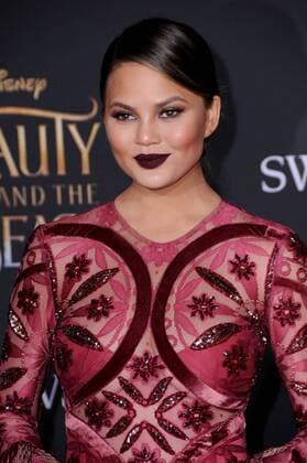 March 2, 2017 - Hollywood, CA, United States - 02 March 2017 - Hollywood, California - Chrissy Teigen. Los Angeles premiere of Disney s Beauty and the Beast held at El Capitan Theatre. Photo Credit: AdMedia Hollywood United States - ZUMAa123 20170302_zaa_a123_172 Copyright: xBirdiexThompsonx