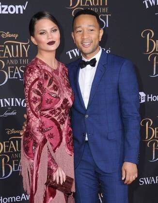 March 2, 2017 - Hollywood, CA, United States - 02 March 2017 - Hollywood, California - Chrissy Teigen, John Legend. Los Angeles premiere of Disney s Beauty and the Beast held at El Capitan Theatre. Photo Credit: AdMedia Hollywood United States - ZUMAa123 20170302_zaa_a123_190 Copyright: xBirdiexThompsonx