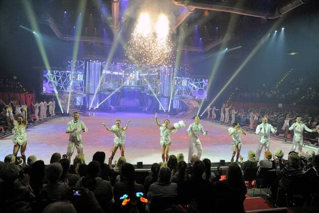 Auszuege aus der neuen rockigen Holiday on Ice Premiere BELIEVE, eine Inszenierung Ueber Romeo und Julia in Berlin, am 03.03.2017