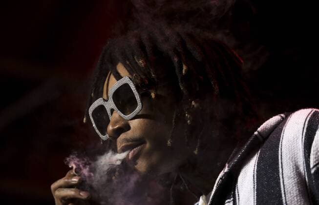 March 3, 2017 - Wiz Khalifa blows smoke during his performance at Okeechobee Music and Art Festival Friday night. , SouthFlorida.com - ZUMAss5_ 20170303_zaf_ss5_037 Copyright: xRandyxVazquezx