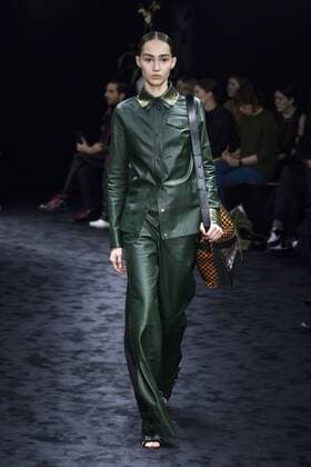 216044 Marineau Starface 2017-03-02 Paris France Paris Fashion Week. Defile PAP Automne-hiver 2017. LOEWE. Loewe , autumn-winter 2017 Paris, France Editorial use only  Copyright: xMarineaux STAR_216044_041