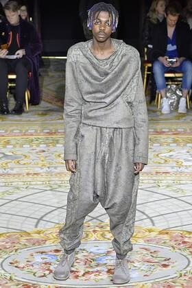. 04 03 2017. Paris, France. Vivienne Westwood show at Paris Fashion Week for Autumn Winter 2017.  xi-Imagesx IIM-14575-0092