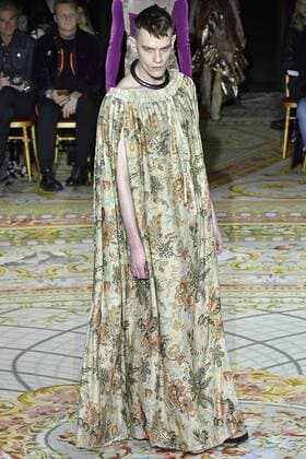 . 04 03 2017. Paris, France. Vivienne Westwood show at Paris Fashion Week for Autumn Winter 2017.  xi-Imagesx IIM-14575-0125