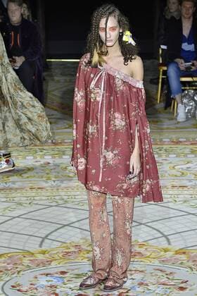 . 04 03 2017. Paris, France. Vivienne Westwood show at Paris Fashion Week for Autumn Winter 2017.  xi-Imagesx IIM-14575-0119
