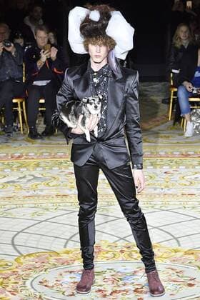 . 04 03 2017. Paris, France. Vivienne Westwood show at Paris Fashion Week for Autumn Winter 2017.  xi-Imagesx IIM-14575-0134