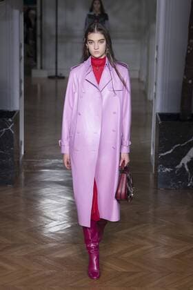 216077 Marineau Starface 2017-03-05 Paris France Paris Fashion Week. Defile PAP Automne-hiver 2017. VALENTINO. Valentino , autumn-winter 2017 Paris, France Editorial use only  Copyright: xMarineaux STAR_216077_006