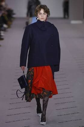 216074 Marineau Starface 2017-03-05 Paris France Paris Fashion Week. Defile PAP Automne-hiver 2017. BALENCIAGA. Balenciaga , autumn-winter 2017 Paris, France Editorial use only  Copyright: xMarineaux STAR_216074_009